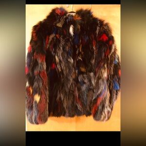 Fur -MooseKnuckles Women’s Coat—-In NO TAGS-Never worn Size is. Sp-